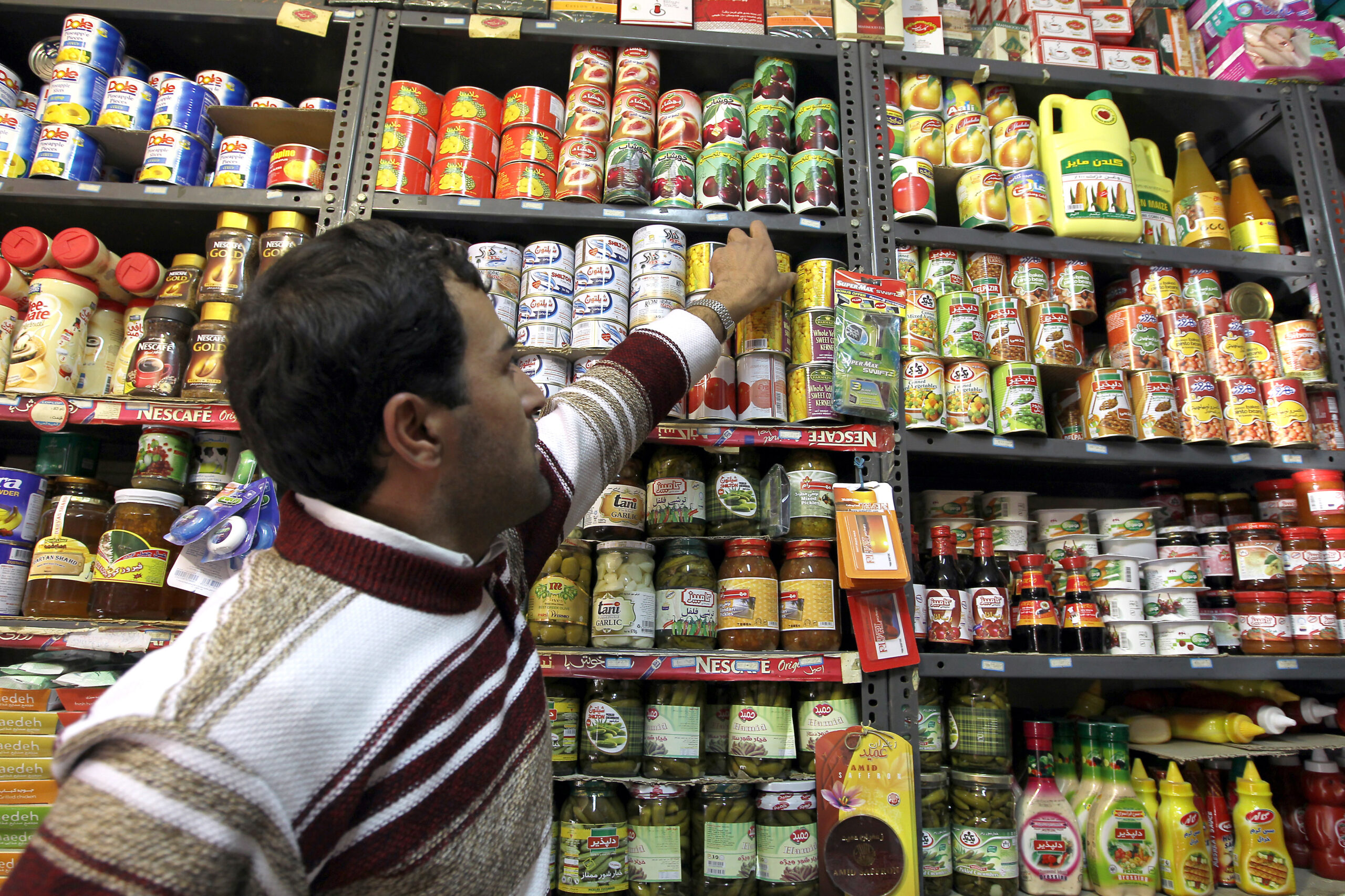 000 Nic520606 scaled