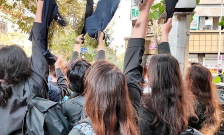 7710A250 0CBC 408E 984B 02FBFA12B129