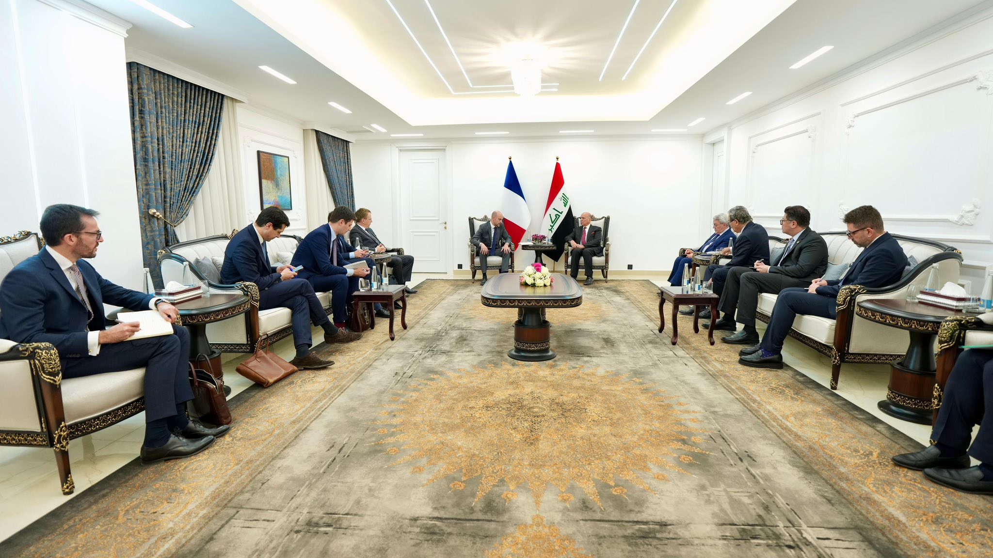 5C2A1414.00 00 01 04.Still068 1